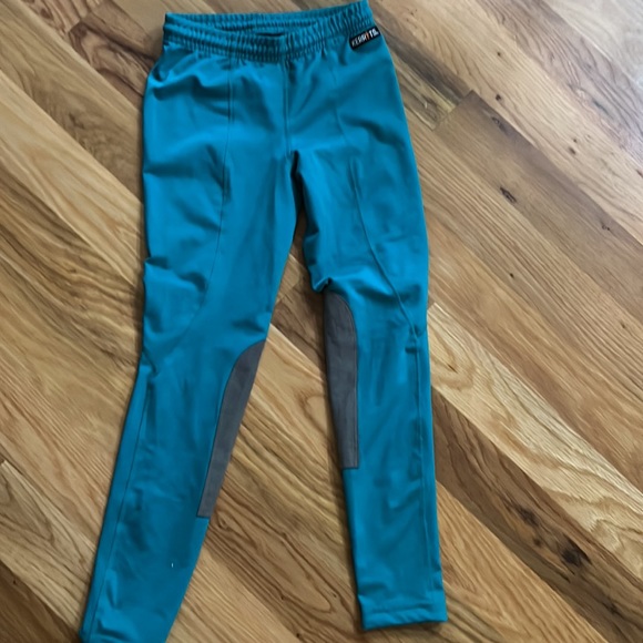 Kerrits riding pants legging material green color kid’s medium - Picture 2 of 6